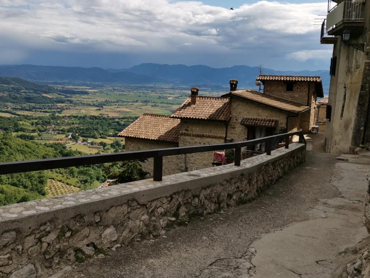 Il Torrione Villa Poggio Bustone Exterior foto