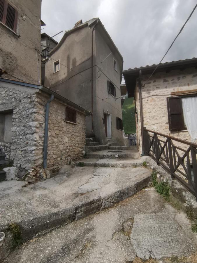 Il Torrione Villa Poggio Bustone Exterior foto