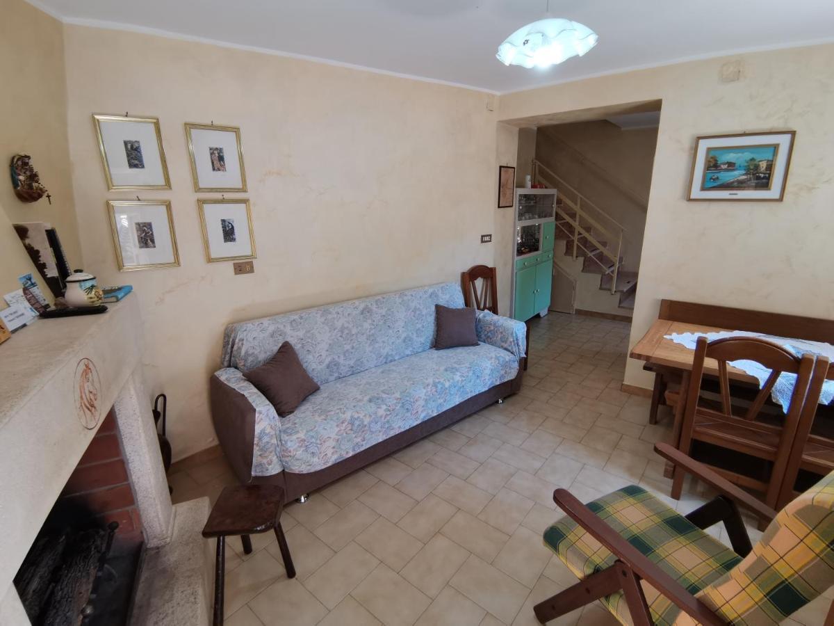 Il Torrione Villa Poggio Bustone Exterior foto